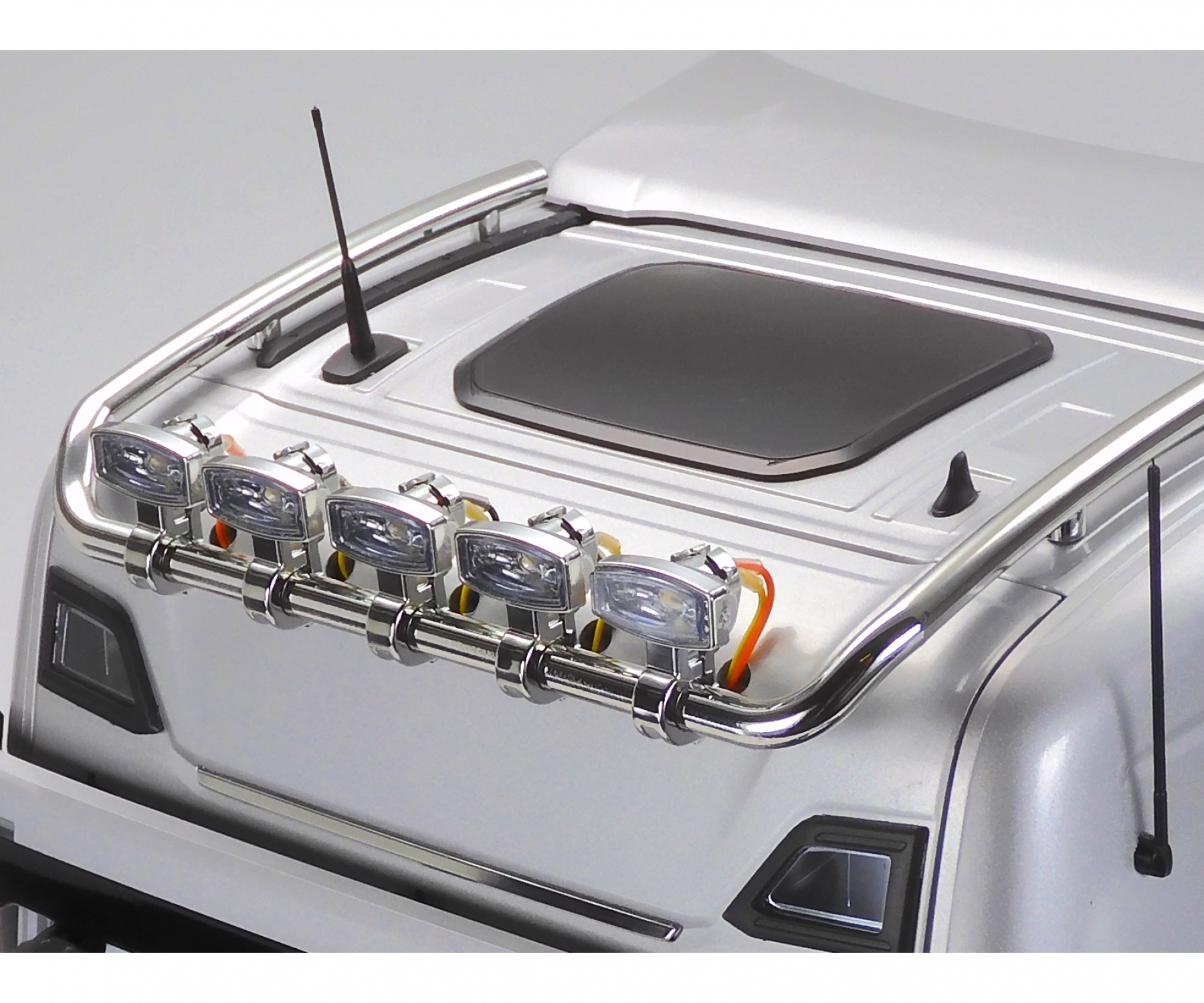 Tamiya Scania 770 S 6x4 Truck Silver Edition Kit 1/14