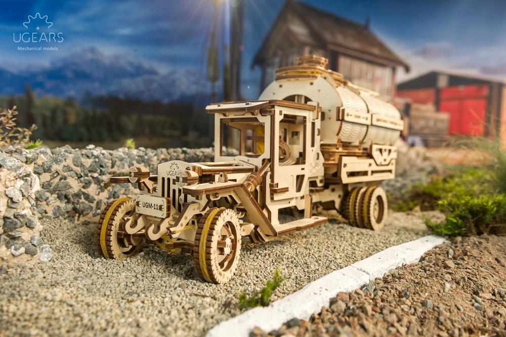 U-Gears Tanker mechanisch houten bouwpakket