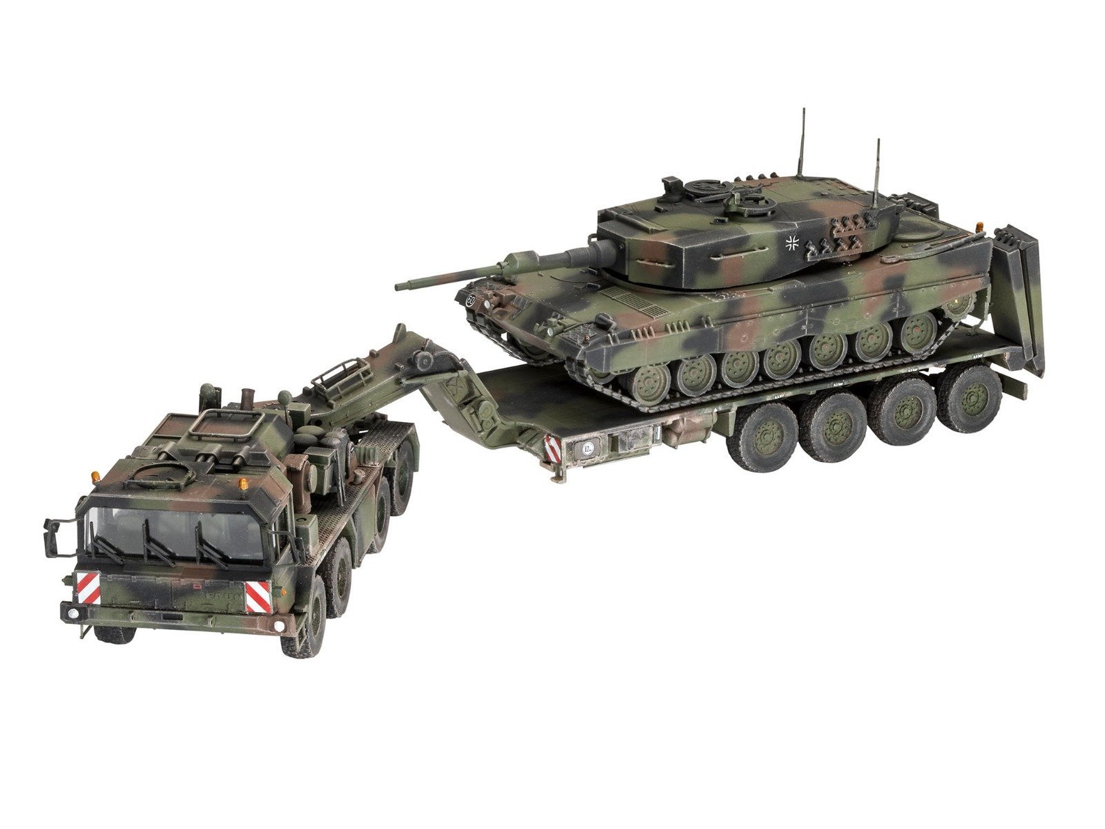 Revell SLT 50-3 Elefant Leopard 2A4 1/72
