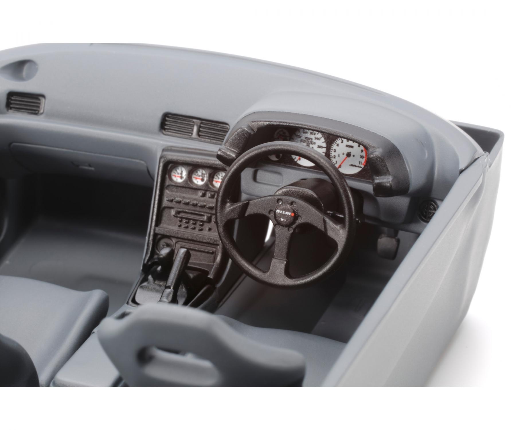 Tamiya Nissan Skyline GT-R R32 Nismo-Custom 1/24