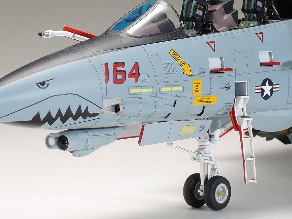 Tamiya Grumman F-14D Tomcat 1/48