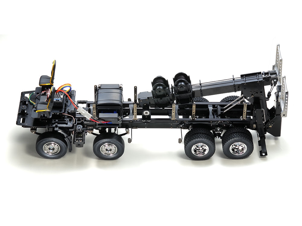 Tamiya Volvo FH16 Globetrotter 750 8X4 Tow R/C Truck Kit 1/14