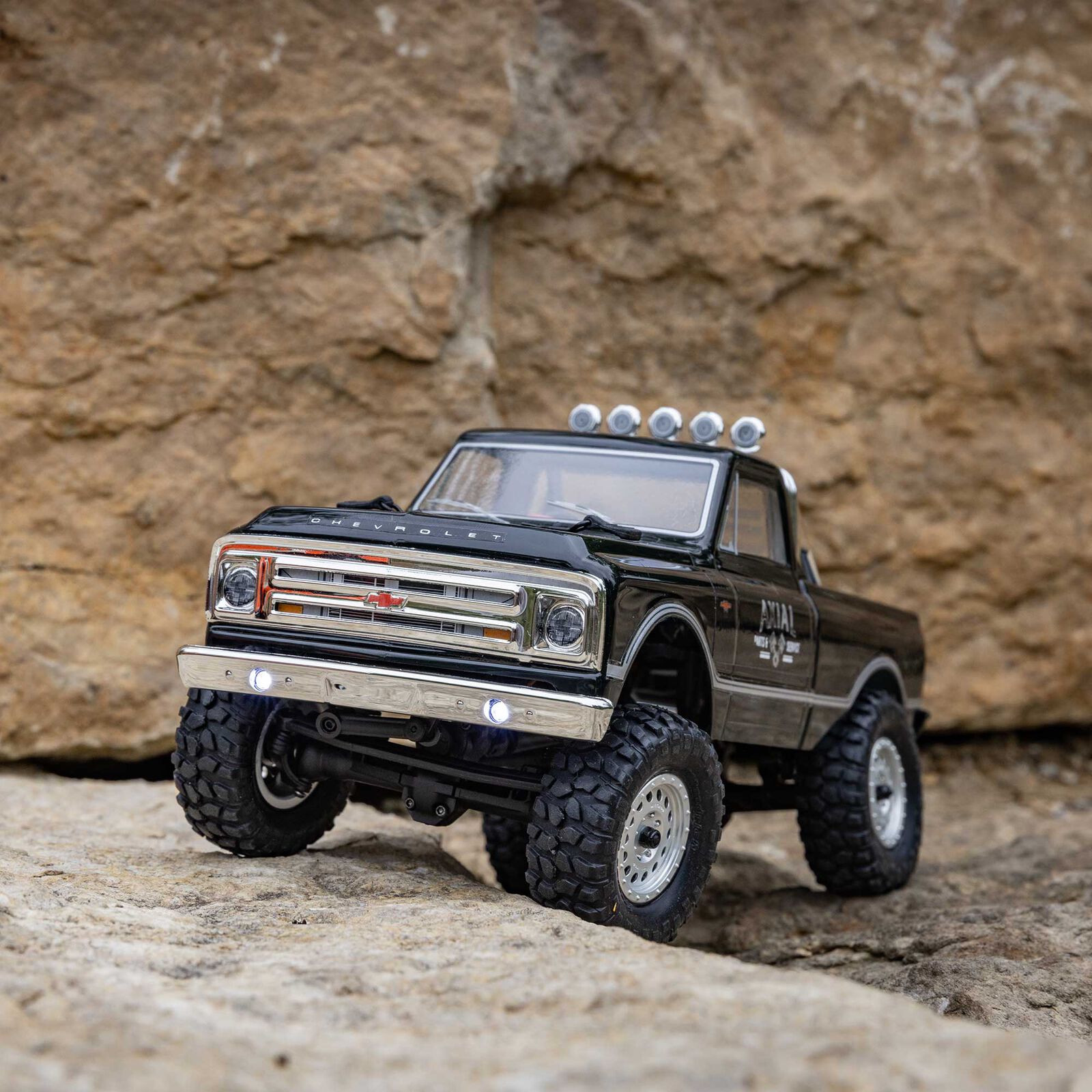 Axial SCX24 1967 Chevrolet C10 4WD Truck Brushed RTR Black 1/24