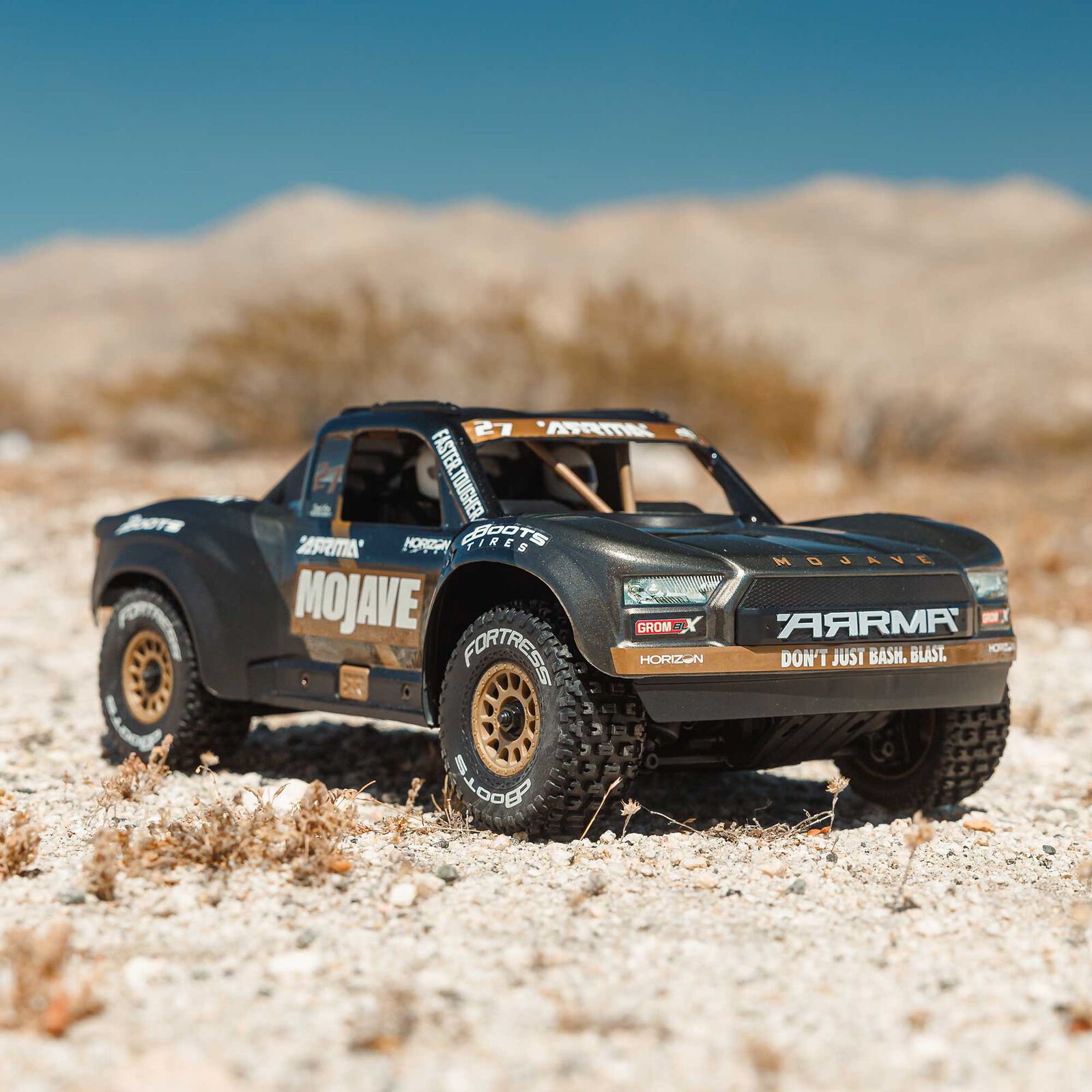 Arrma MOJAVE GROM 223S DSC 4X4 RTR Brushless Desert Truck, Black 1/16