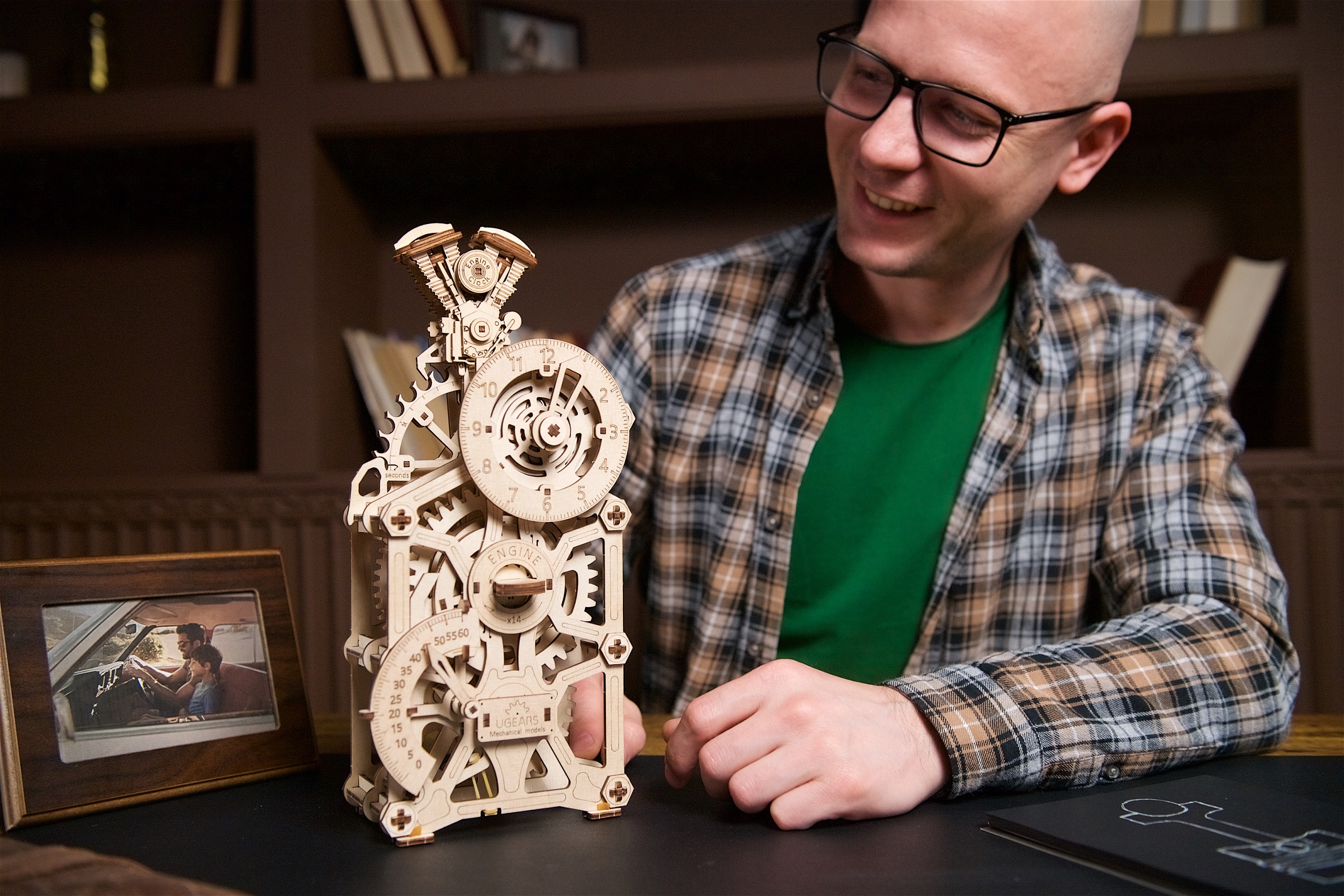 U-Gears Motor Klok mechanisch houten bouwpakket