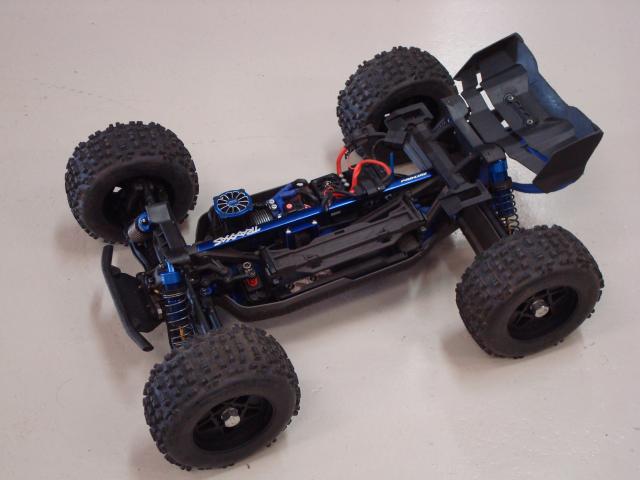 Occasion Traxxas Sledge Brushless 6S Off-Road Truggy 1/8 4WD TSM RTR LOADED with Options