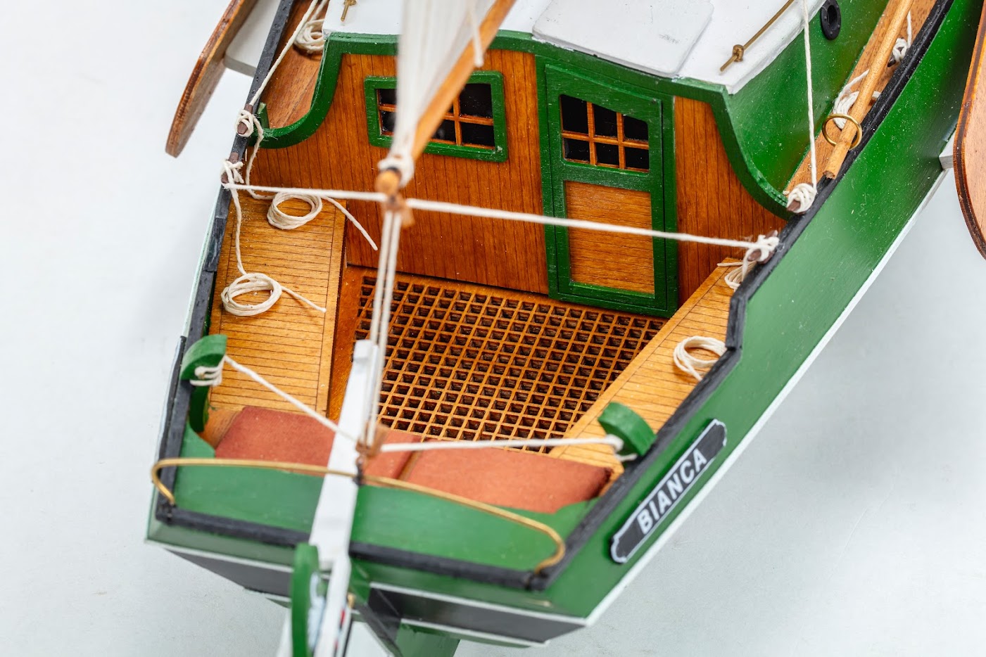 Billing Boats Zeeschouw 1/22