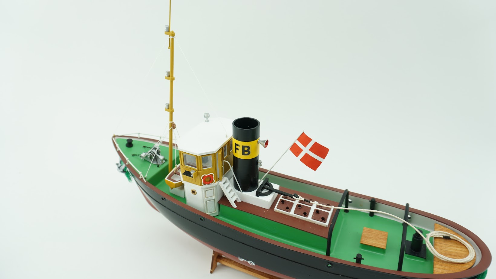 Billing Boats Ymer Tugboat 1/60
