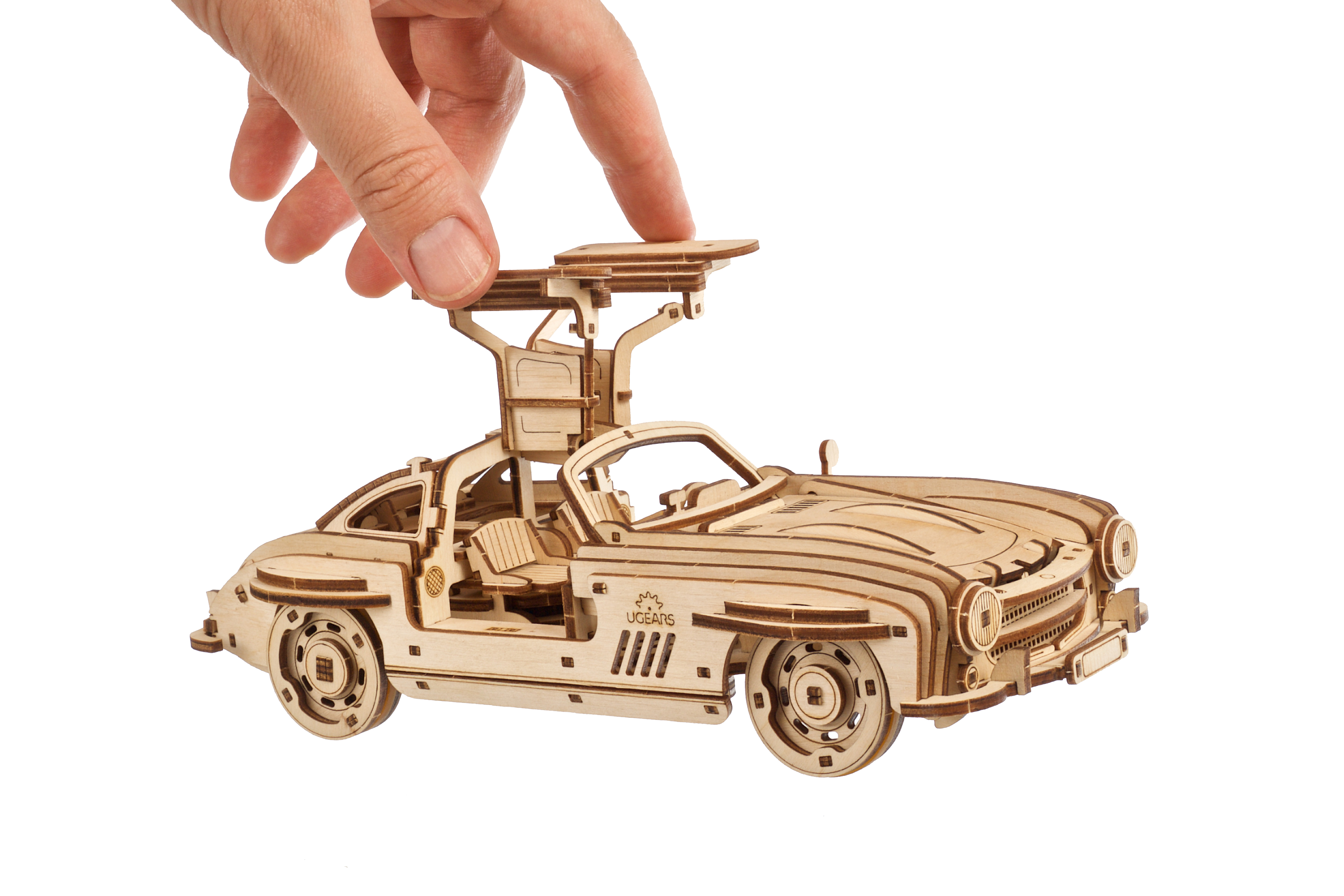 U-Gears Gevleugelde sportcoupé mechanisch houten bouwpakket