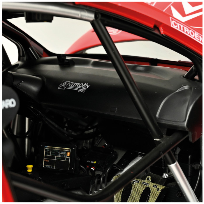 IXO Citroen C4 WRC 1/8