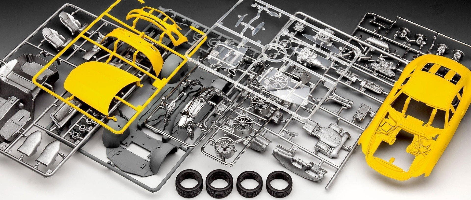 Revell Mercedes-AMG GT 1/24