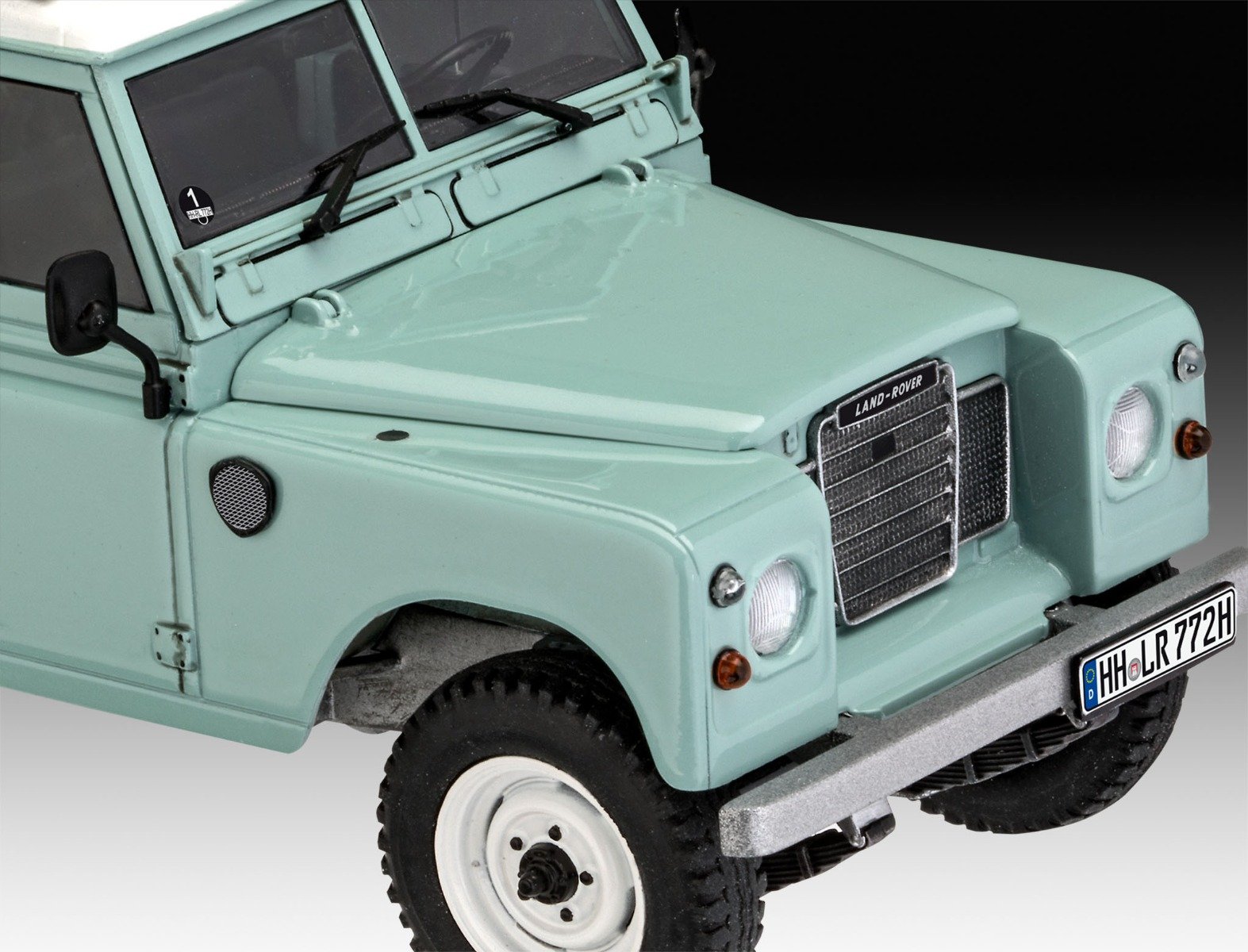 Revell Land Rover Series III LWB Model set 1/24