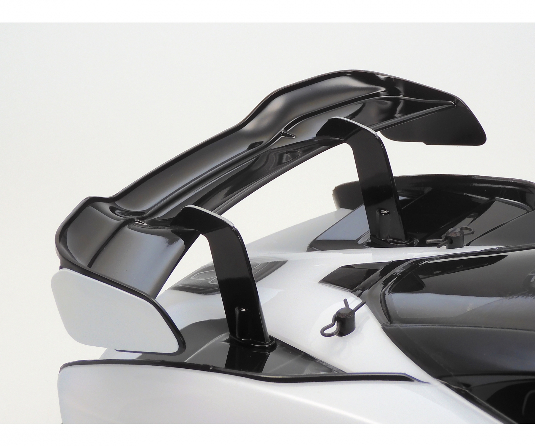 Tamiya R/C McLaren Senna TT-02 Chassis Kit 1/10