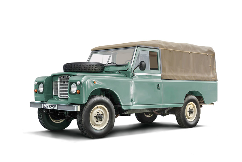 Italeri Land Rover 109 LWB 1/24
