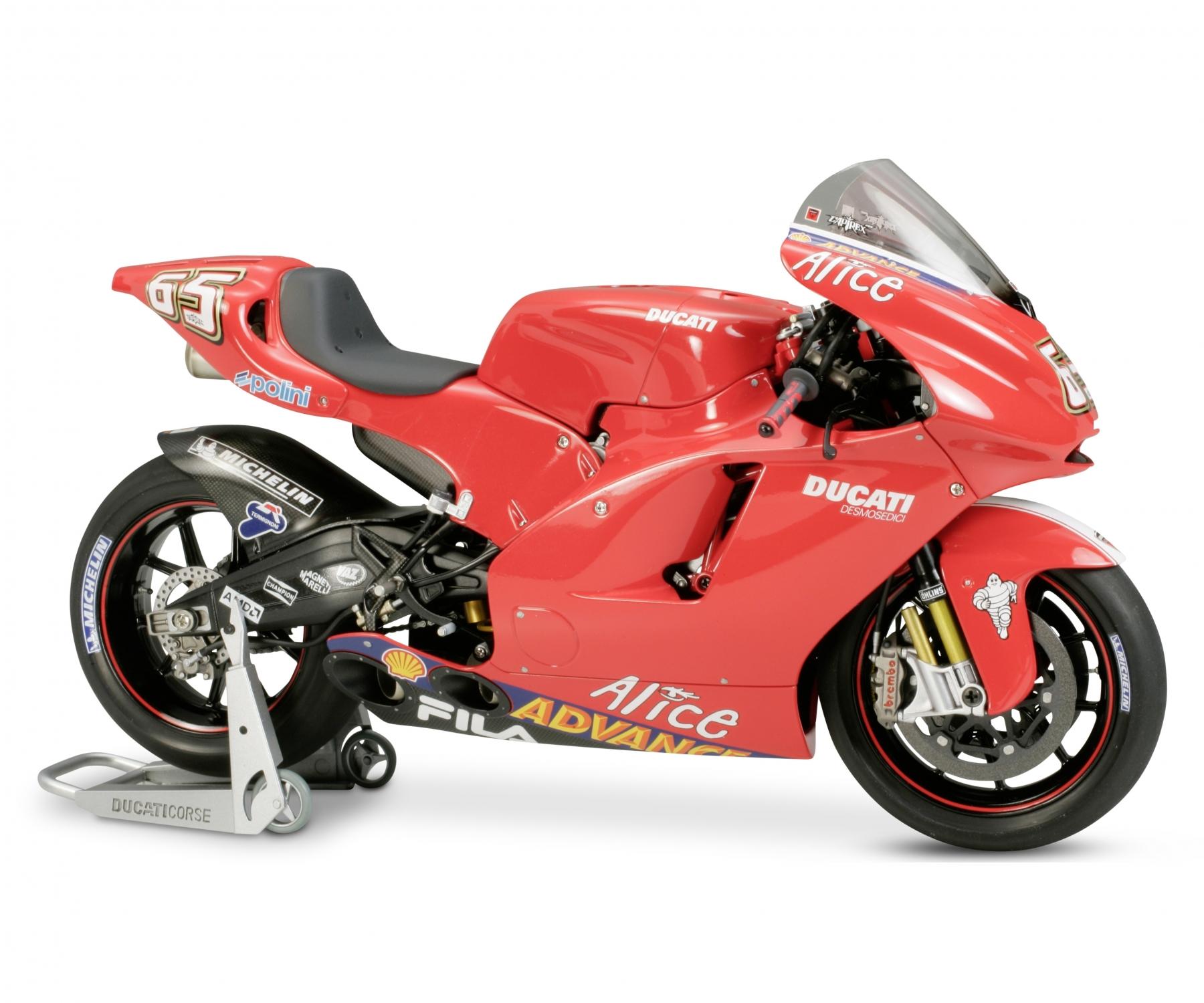 Tamiya Ducati Desmosedici #65 MotoGP´03 1/12