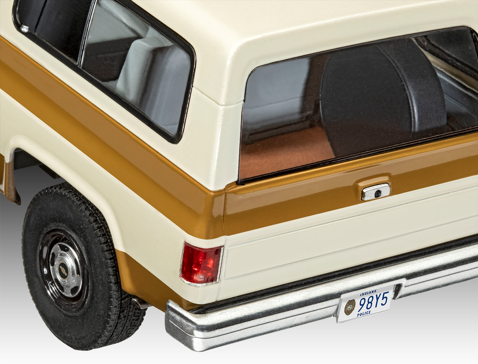 Revell "Stranger Things" 1985 Chevrolet K5 Blazer 1/25