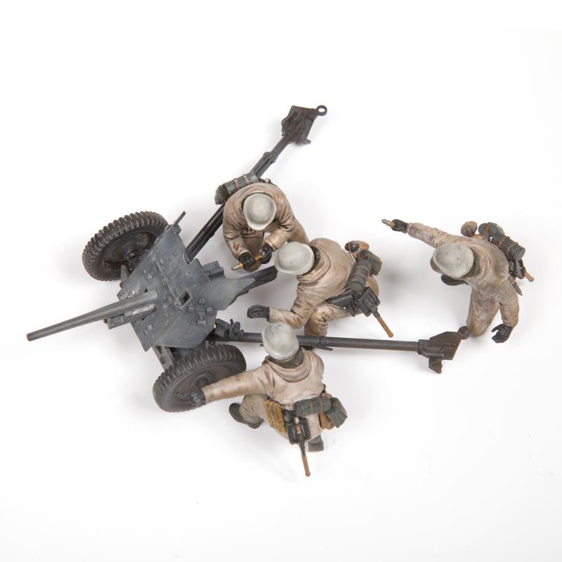 Zvezda PAK 36 with Crew 1/35