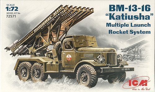 ICM BM-13-16 Katiusha Russische Raketwerper 1/72
