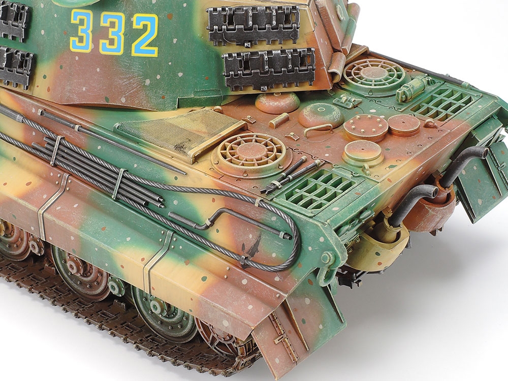 Tamiya German SdKfz.182 Pz VI Kingtiger 1/35