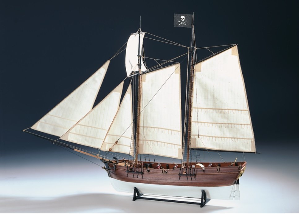Amati Adventure Pirate Ship 1/60