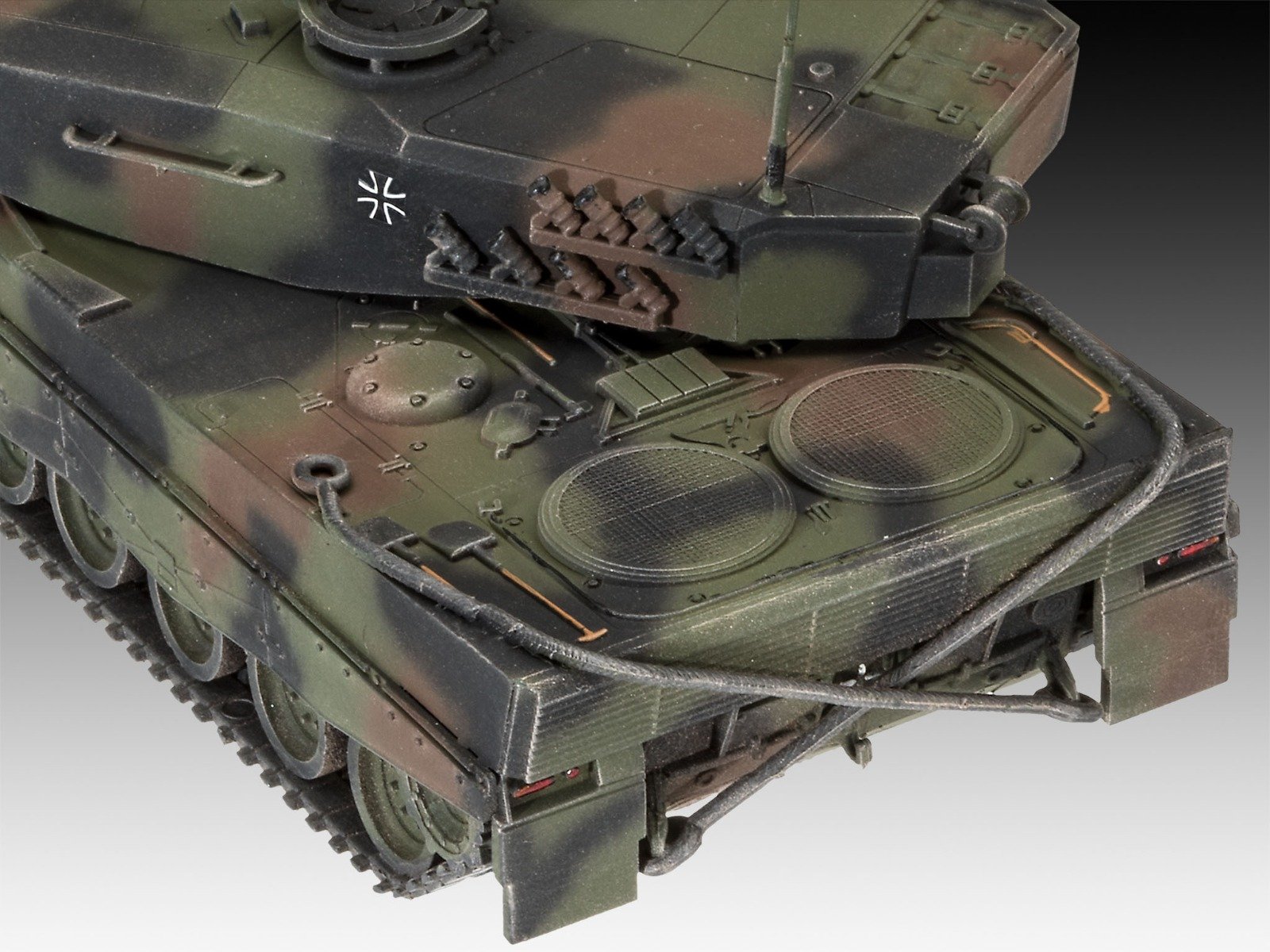 Revell SLT 50-3 Elefant Leopard 2A4 1/72
