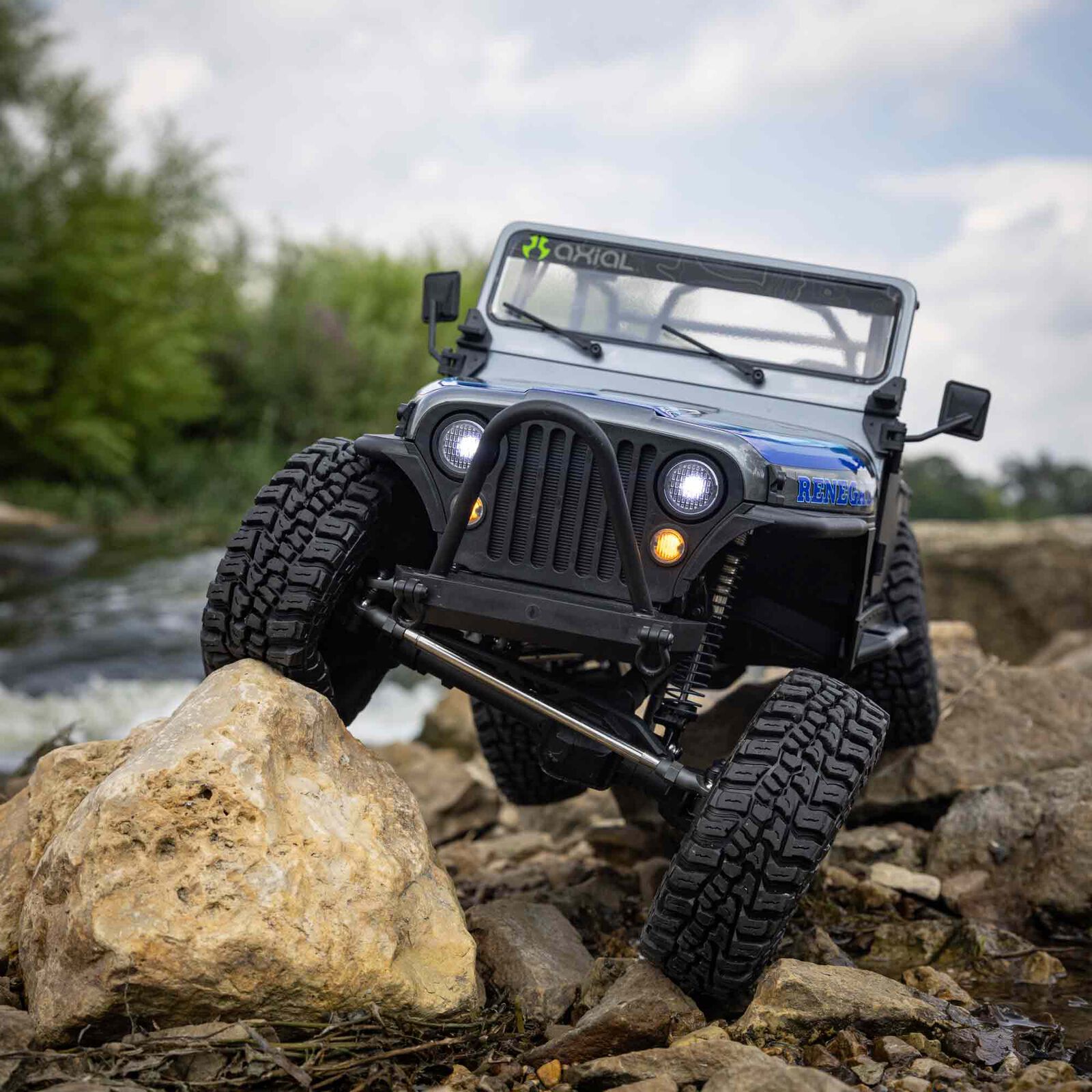 Axial SCX10 III Jeep CJ-7 4WD Brushed RTR Crawler Grey 1/10