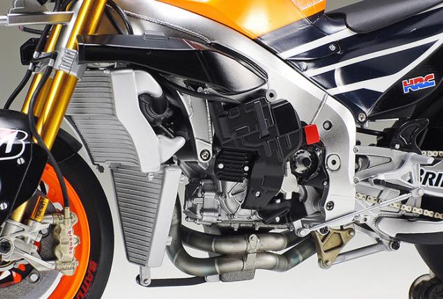 Tamiya 2014 Repsol Honda RC213V 1/12