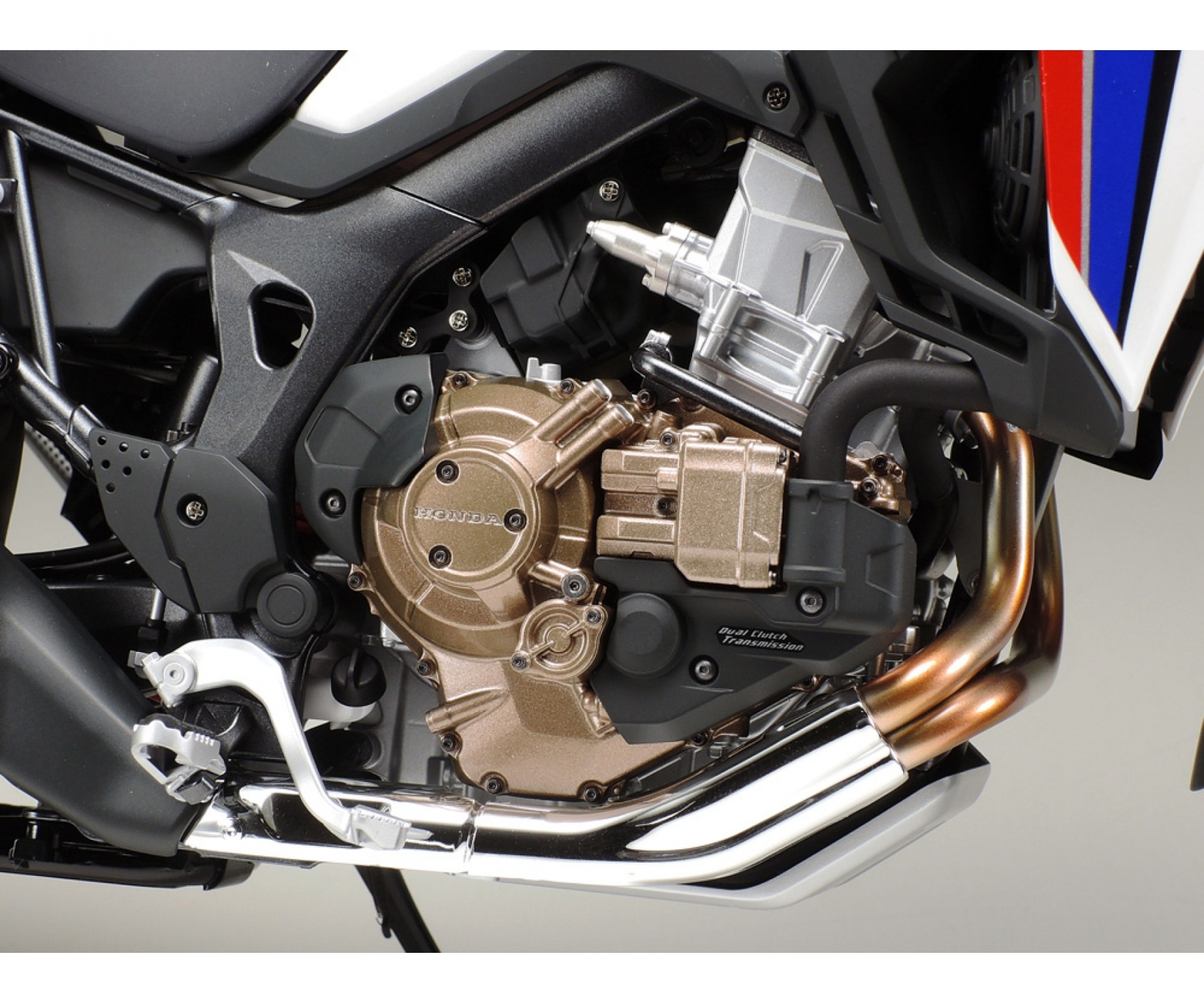 Tamiya Honda CRF 1000L Africa Twin Enduro 1/6