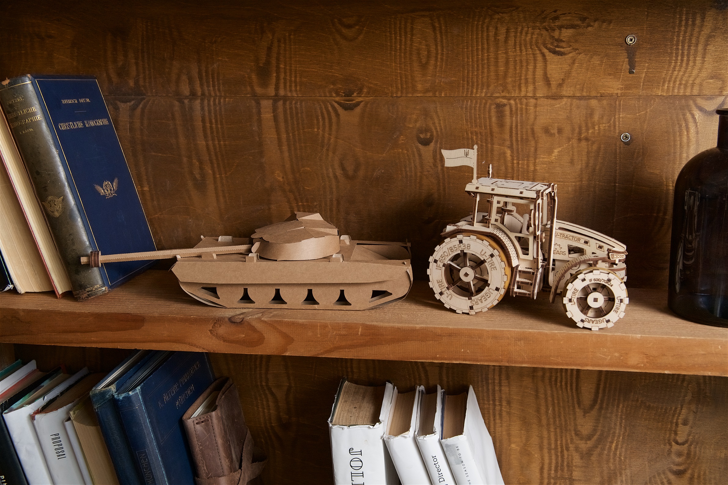 U-Gears De Tractor Wint mechanisch houten bouwpakket