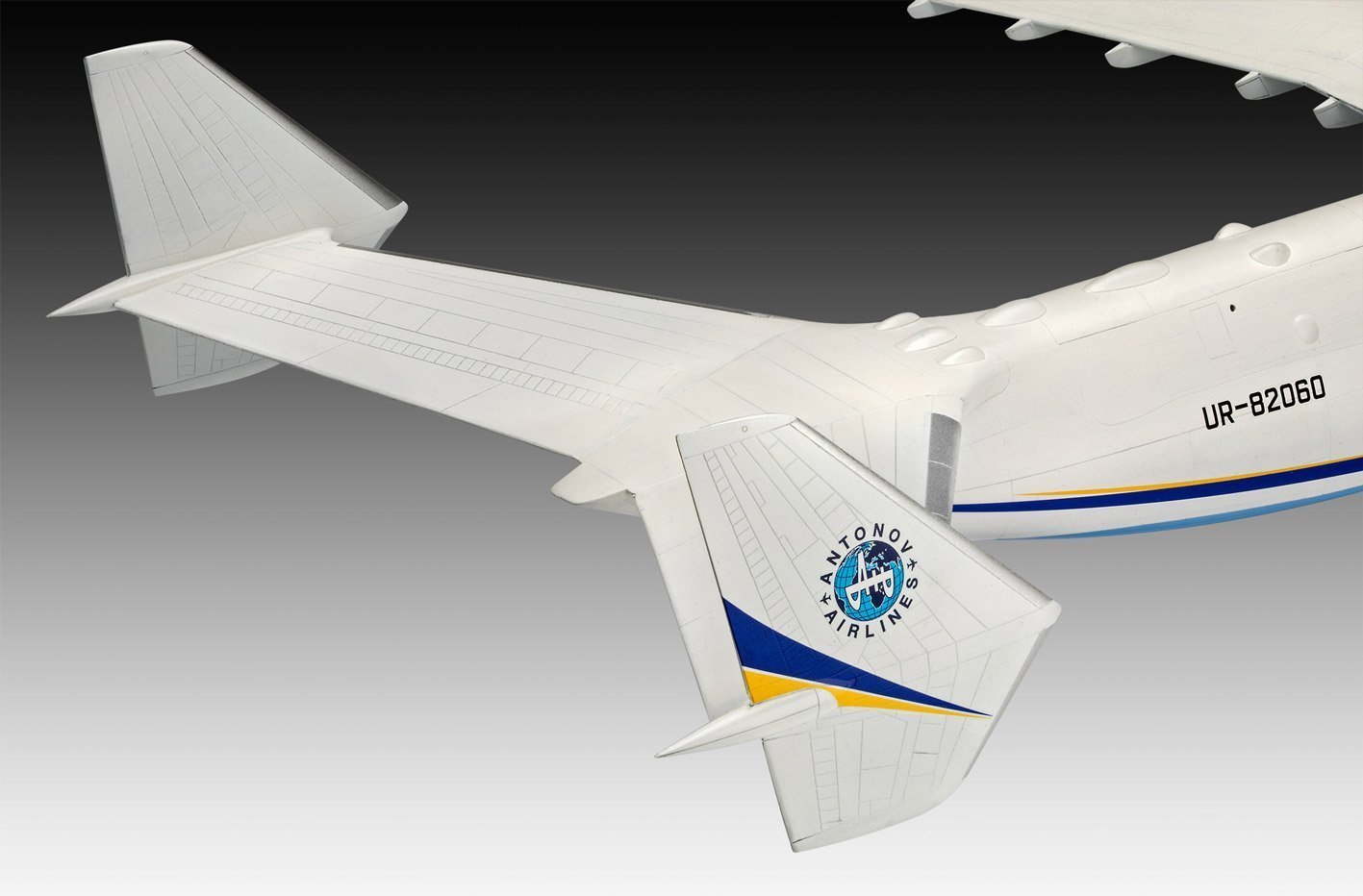 Revell Antonov An-225 MRIJA 1/144