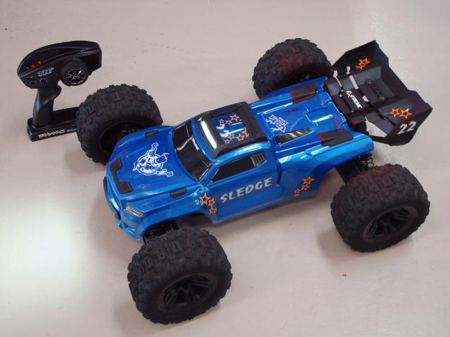 Occasion Traxxas Sledge V2 Belted Brushless 6S Off-Road Truggy 1/8 4WD TSM RTR