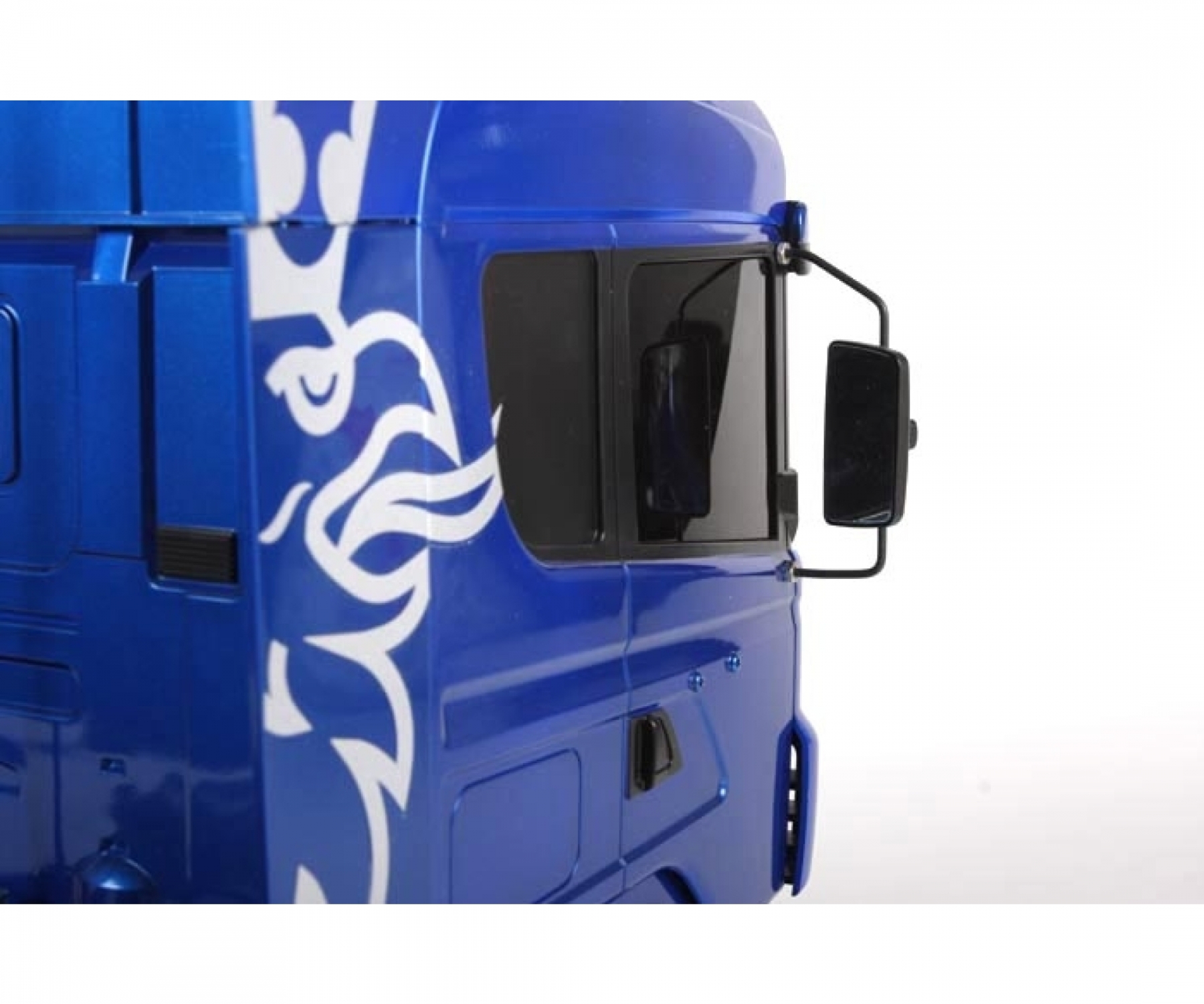 Tamiya	Scania R620 6x4 Highline Blue Edition R/C Truck Kit 1/14