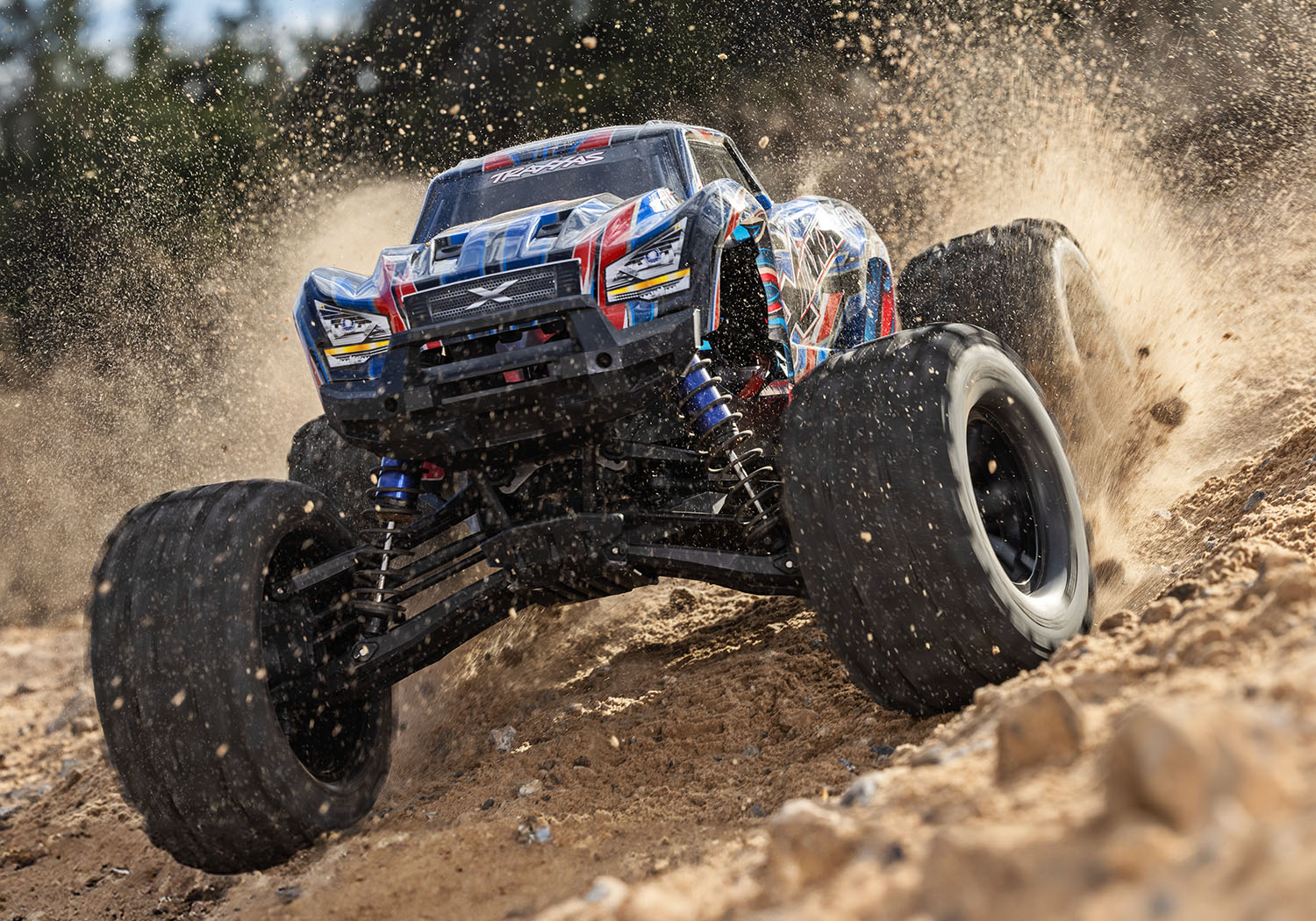 Traxxas X-Maxx 4WD 8S Belted Brushless Monster Truck RTR TSM 30+ Volts 1/5 Blue