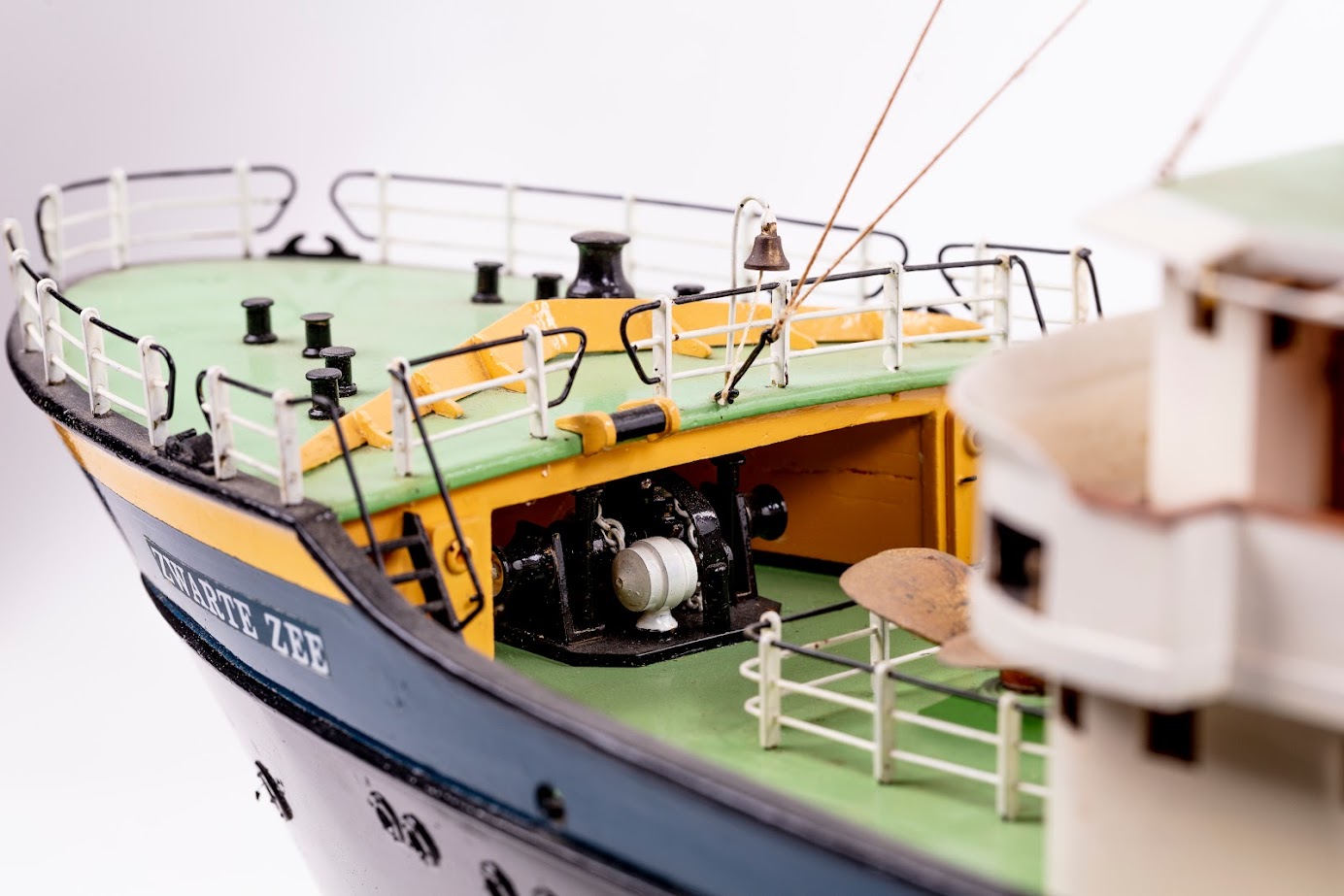 Billing Boats Zwarte Zee 1/90