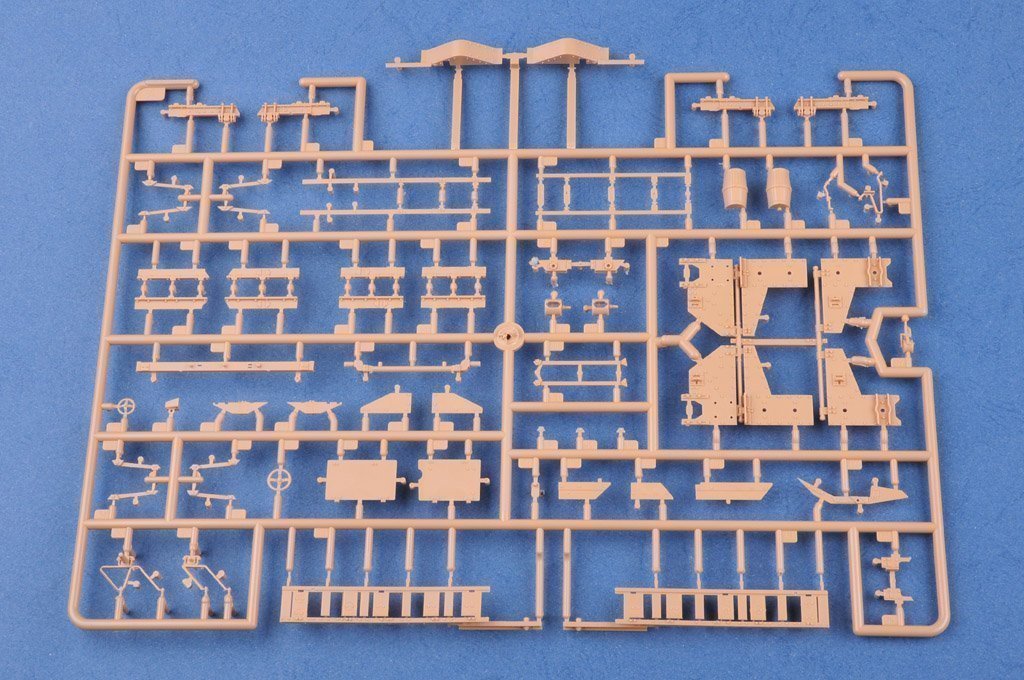 HobbyBoss French Saint-Chamond Heavy Tank-Medium 1/35