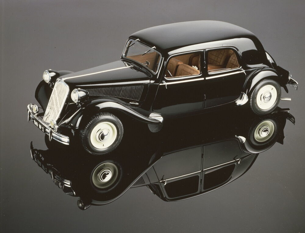 Heller Citroën 15 SIX Traction Avant 1/8