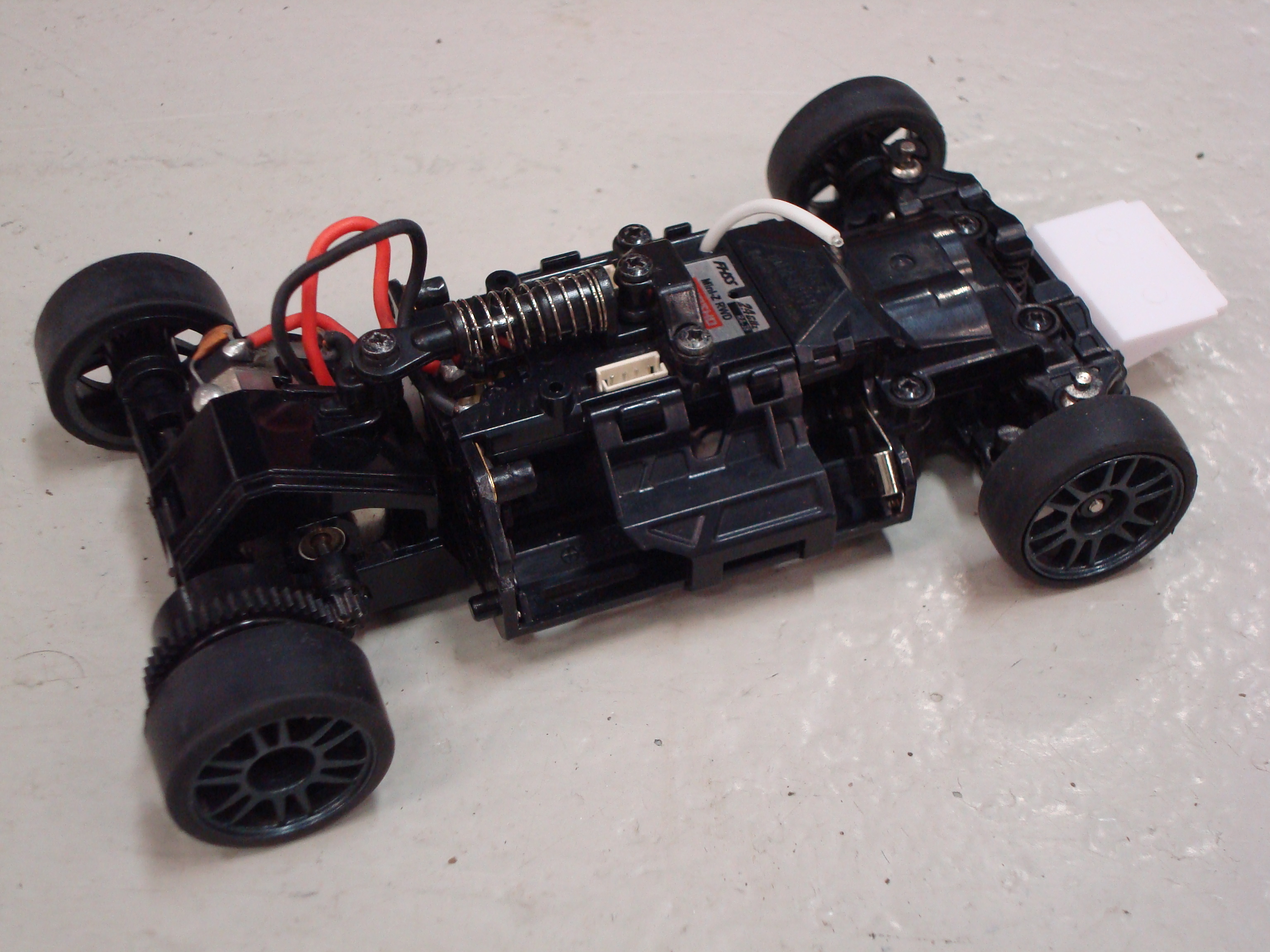 Occasion Kyosho Mini-Z MR-03 Petronas Toms SC430 RTR 1/28