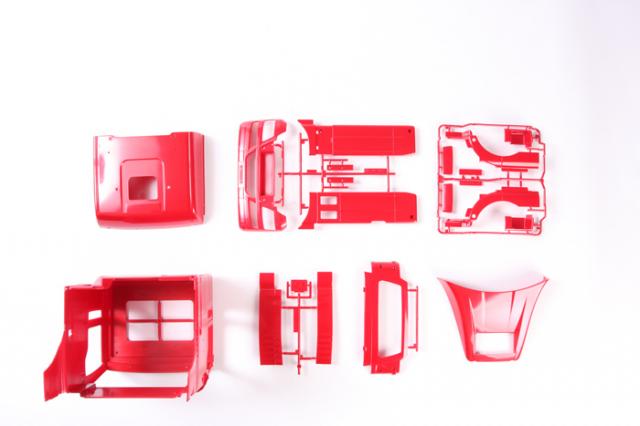 Tamiya "RED EDITION" MAN TGX 18.540 4x2 XLX R/C Truck Kit 1/14
