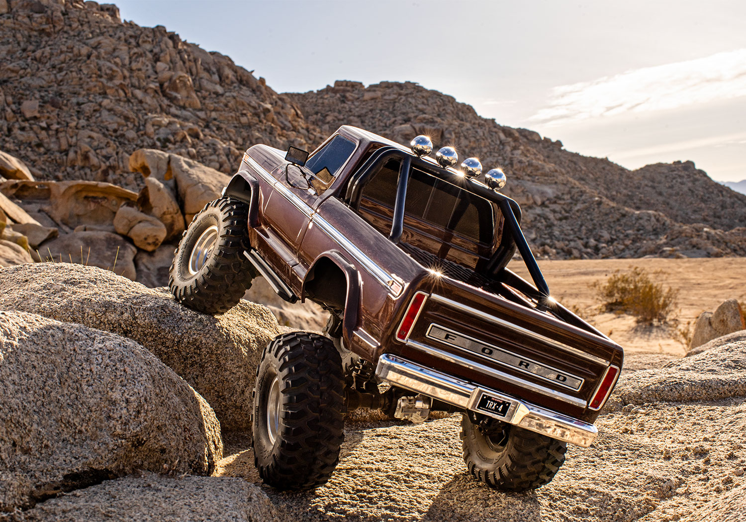 Traxxas TRX-4 Ford Ranger XLT 4WD High Trail Edition Brown 1/10