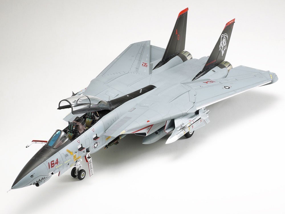Tamiya Grumman F-14D Tomcat 1/48
