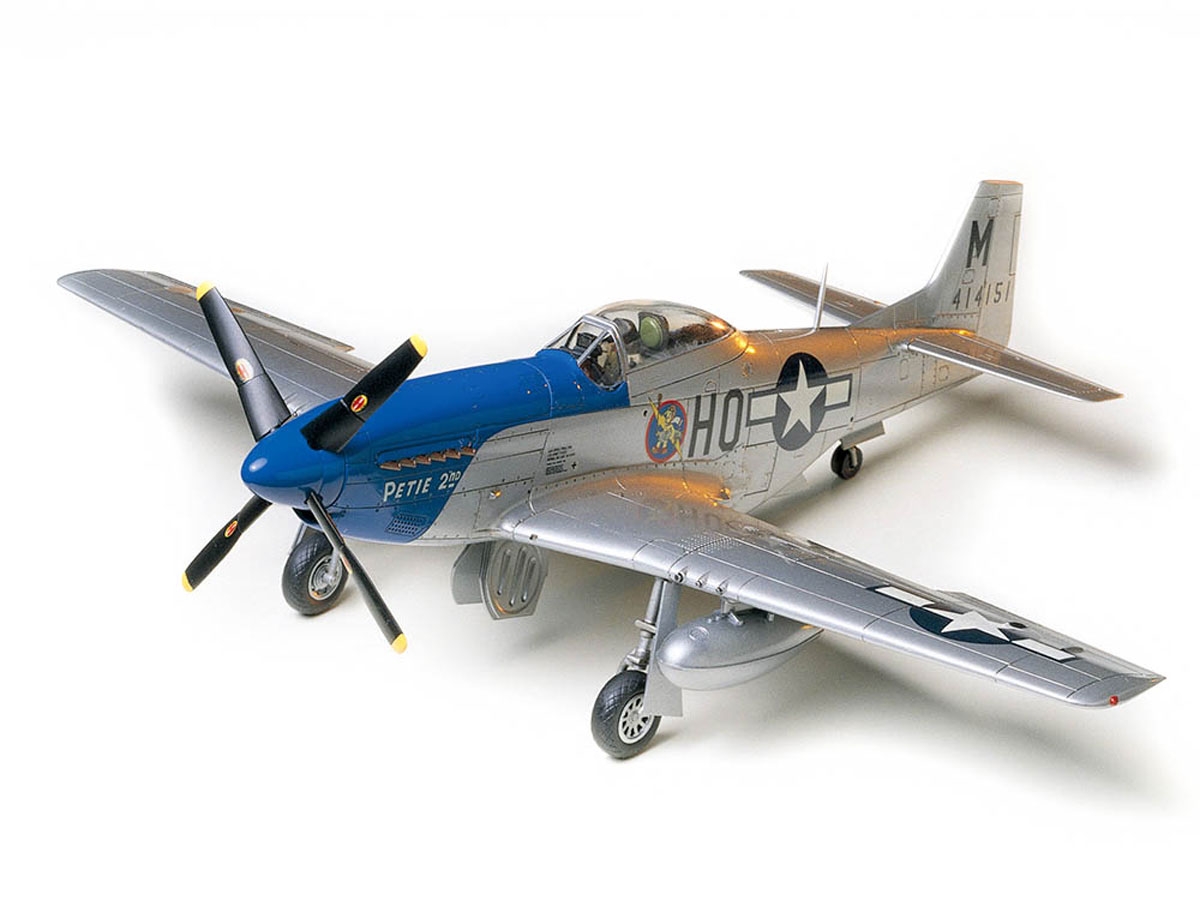 Tamiya US North American P-51D Mustang 1/48