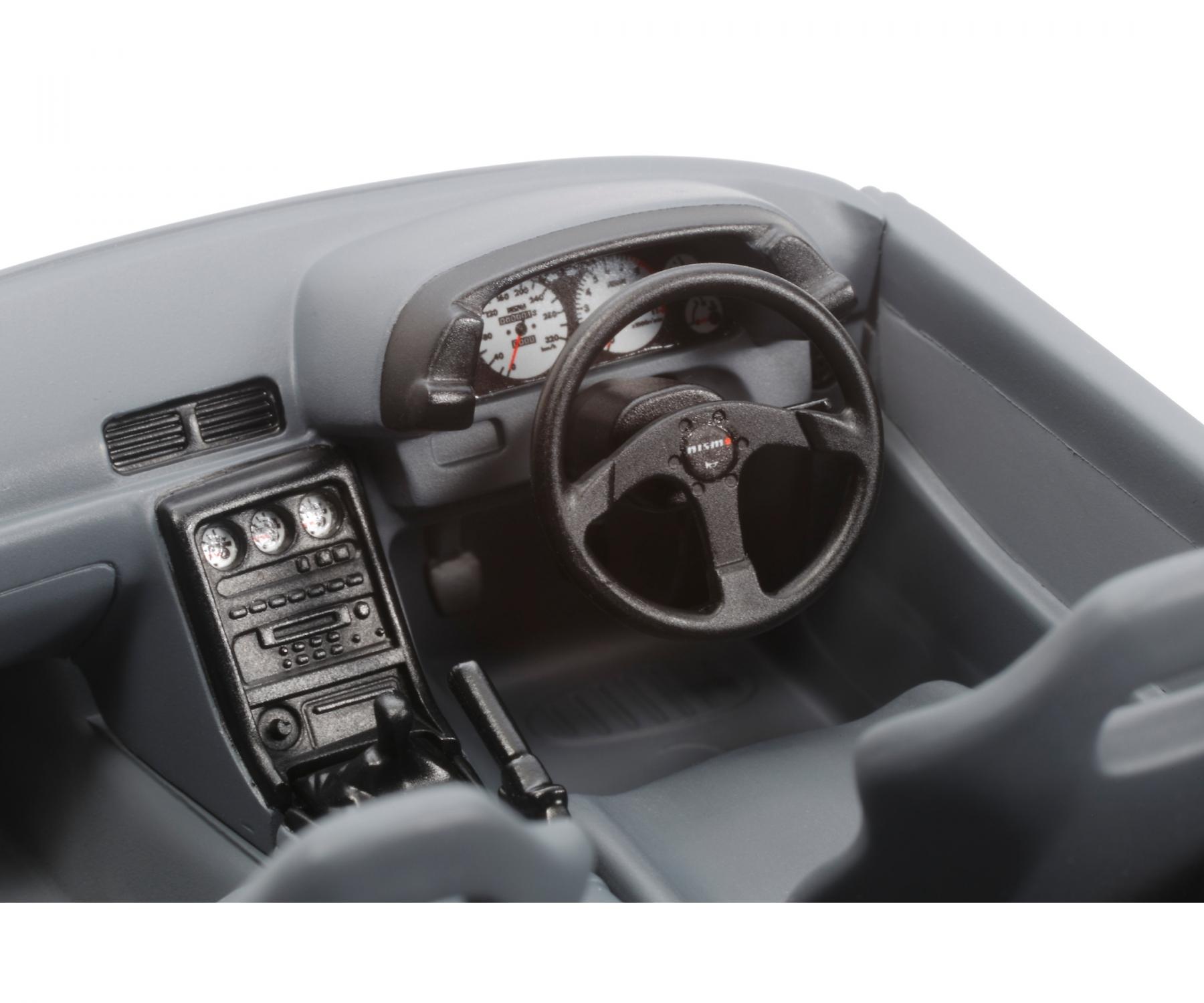 Tamiya Nissan Skyline GT-R R32 Nismo-Custom 1/24