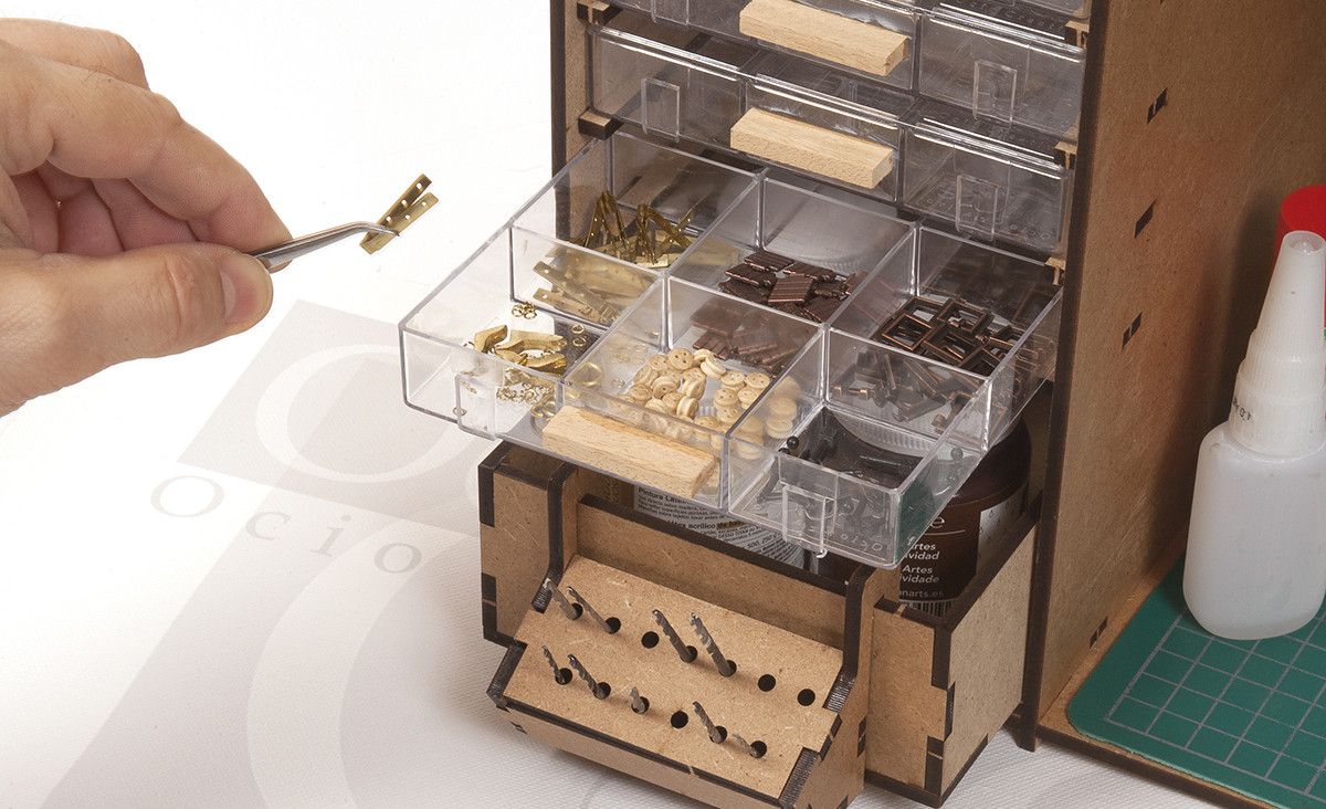 Occre Workshop Cabinet for Wooden ships etc.