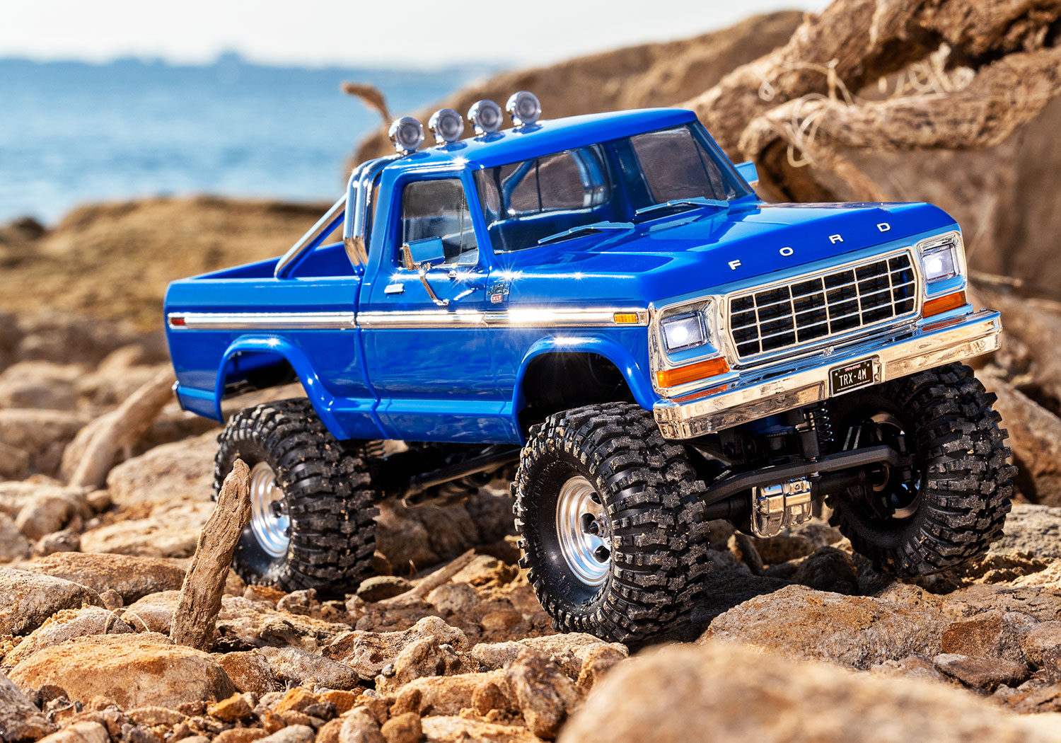 Traxxas TRX-4M High Trail Ford F-150 Ranger XLT Truck 4WD Electric Scale and Trail Crawler with TQ 1/18 Blue
