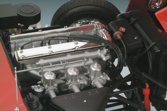 Revell Jaguar E-Type 1/8
