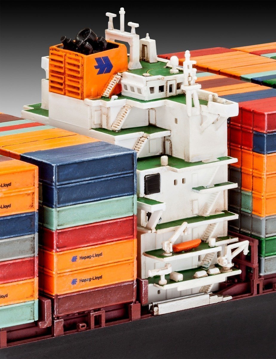 Revell Container Ship COLOMBO EXPRESS 1/700