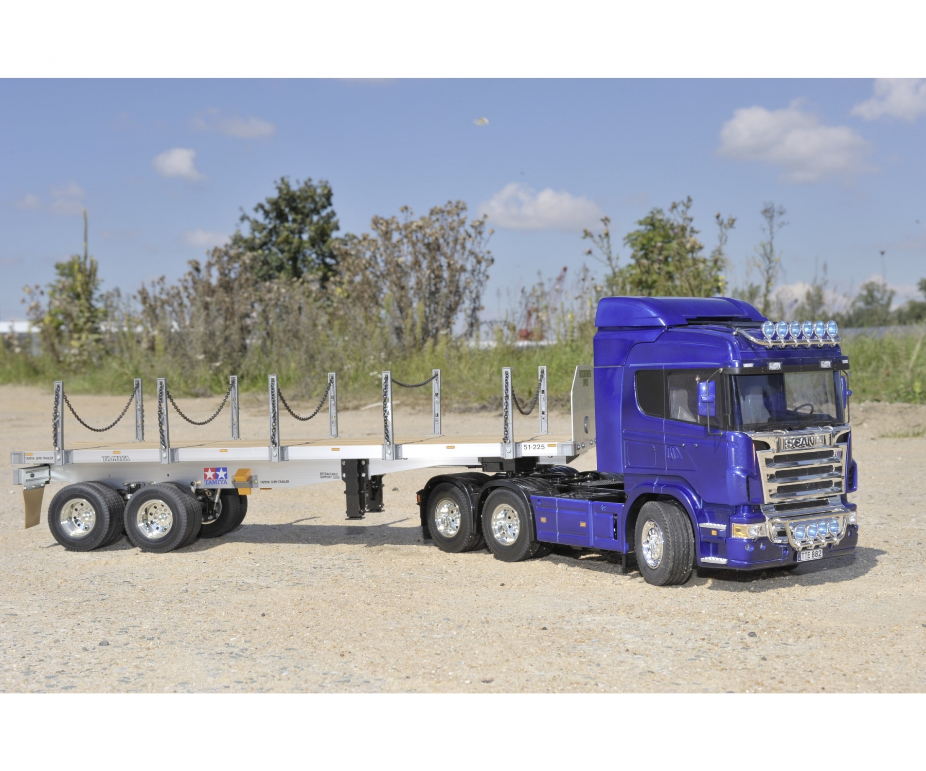 Tamiya Flatbed Semi Trailer 1/14