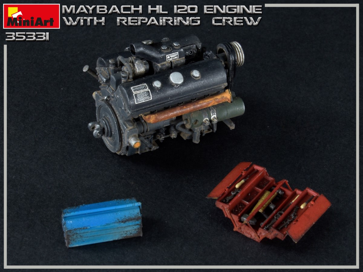 MiniArt Maybach HL 120 Engine for Panzer III/IV Family with Repair Crew 1/35