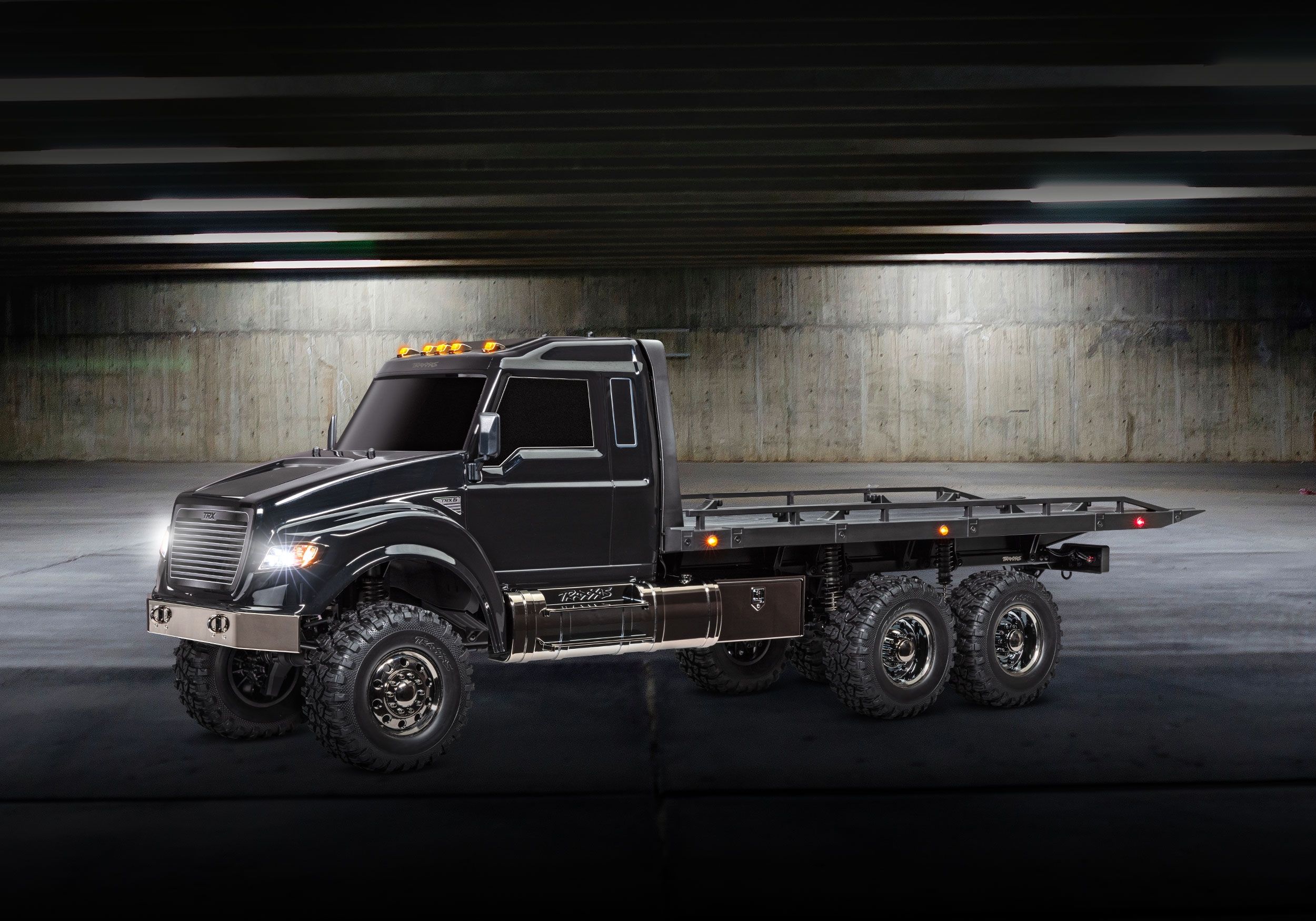Traxxas Ultimate RC Hauler Truck with Winch Black RTR 1/10