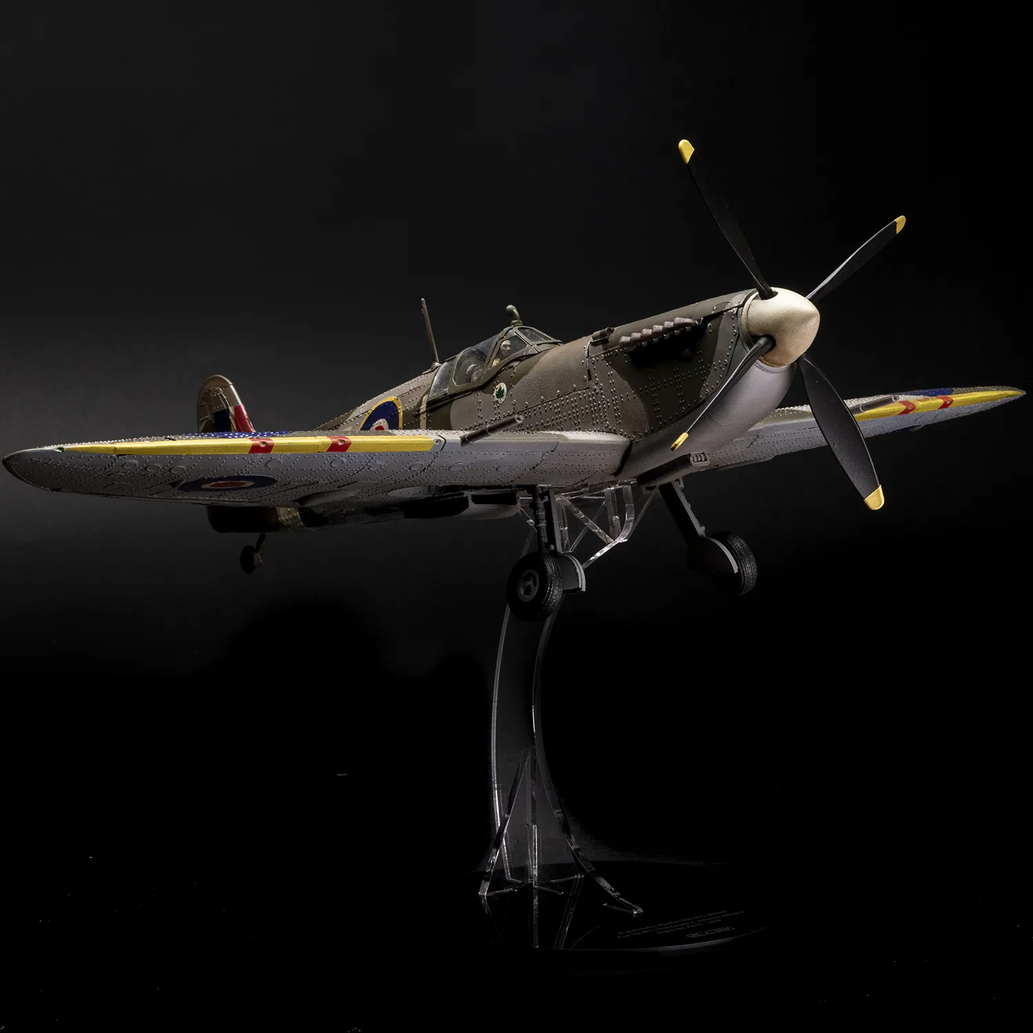 Occre Supermarine Spitfire Mk IXc EN398 Aircraft Model – World War II – 1/24
